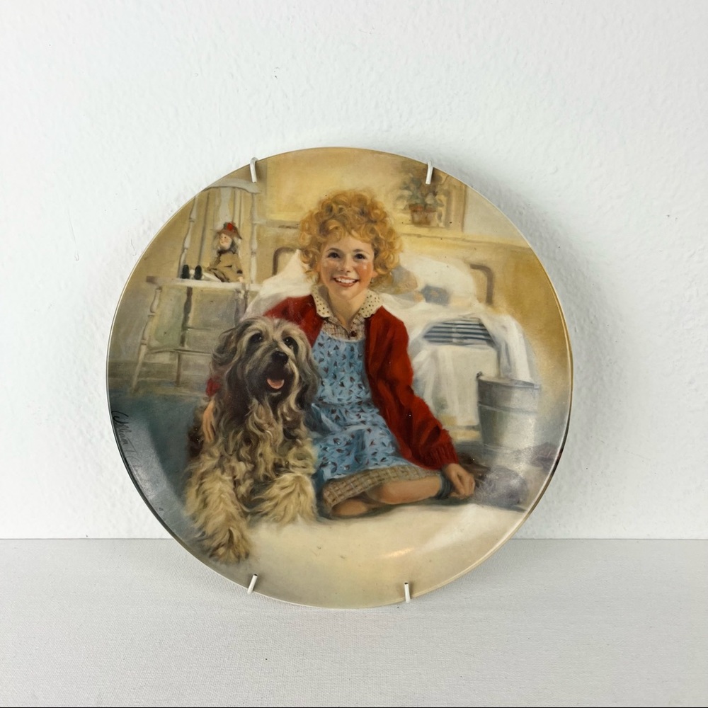 Vintage 1983 Annie & Sandy collectors plate